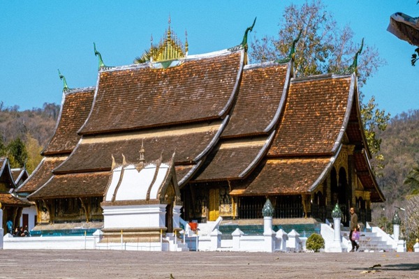 SÀI GÒN – VIENTIANE – LUANG PRABANG – SÀI GÒN